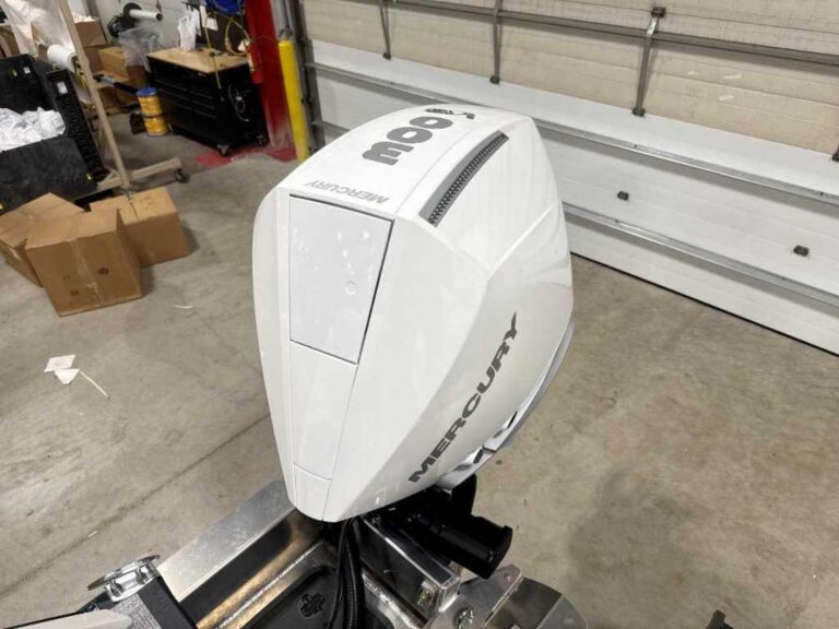 2026 Bennington 27RXFBWAT2 - Twin V8 - Joystick - NEW RX - NEW Windshield US-ETWS9280J526 [photo 23]